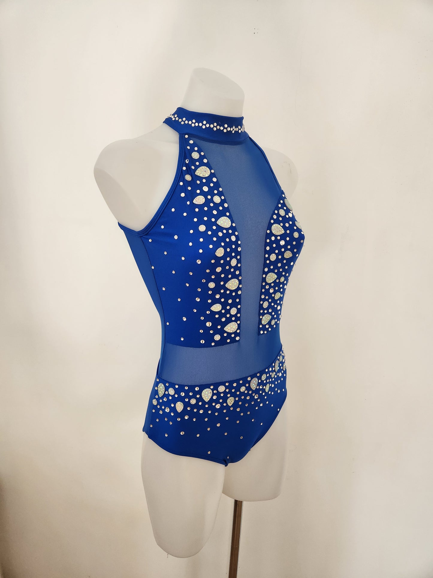 Contemporary or acro or jazz - A8 & A10