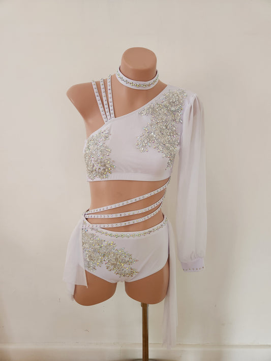 Lyrical - A8 (like AXS)