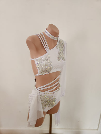 Lyrical - A8 (like AXS)