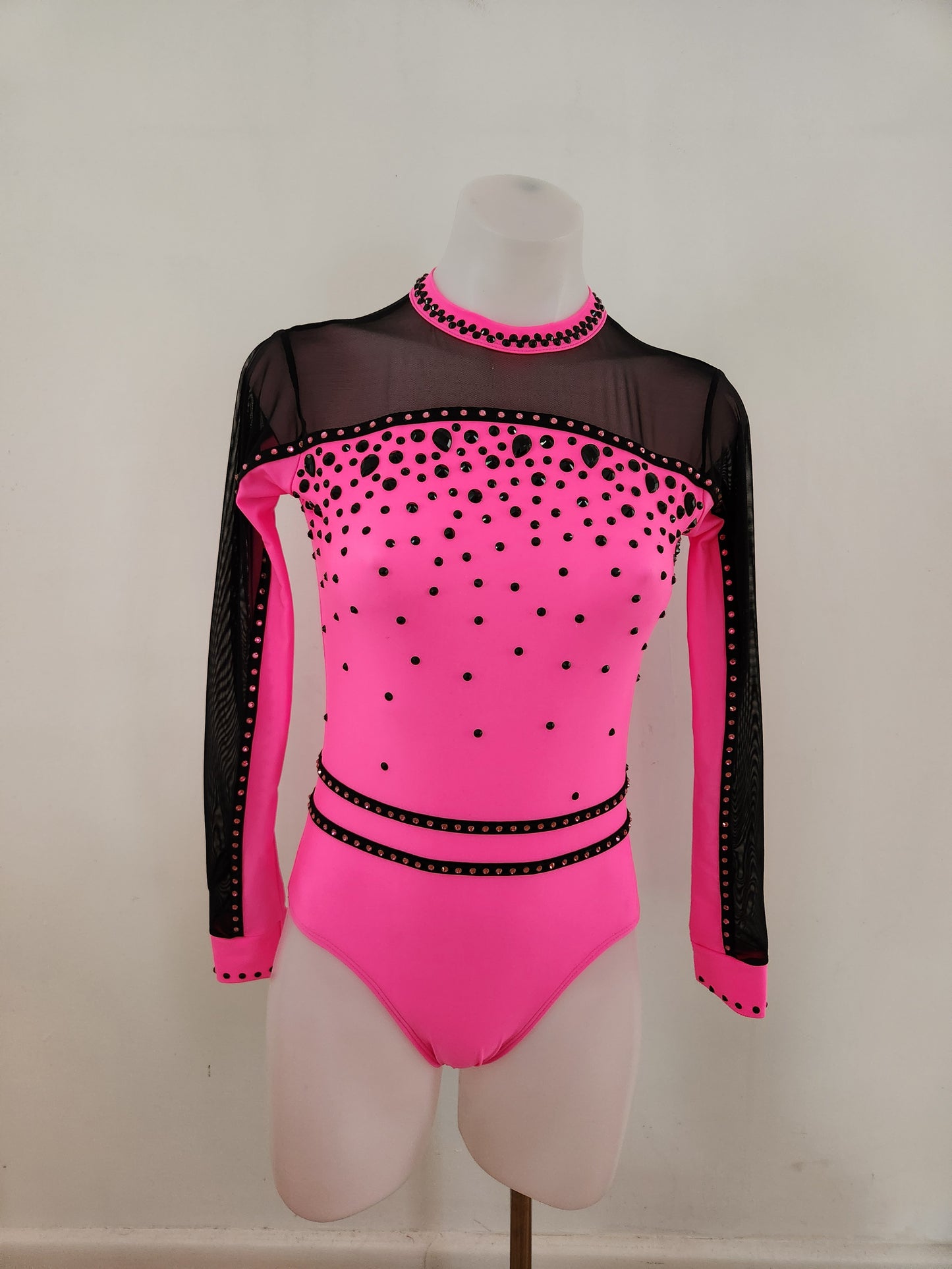 Contemporary or acro or jazz - A8